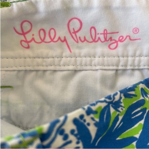 Lilly Pulitzer Limeade Biggest Fan Print
Walsh Shorts - Picture 5 of 11